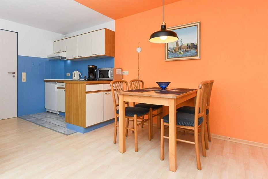 Ferienwohnungen Kapitäns Kajüte Bensersiel Exterior foto