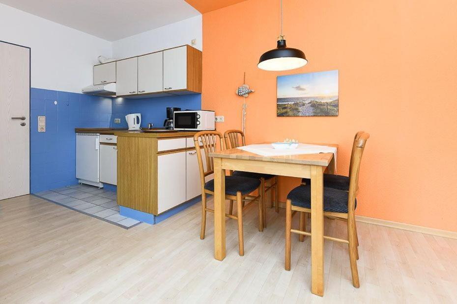 Ferienwohnungen Kapitäns Kajüte Bensersiel Exterior foto