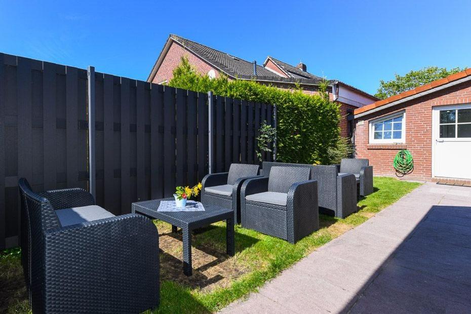 Ferienwohnungen Kapitäns Kajüte Bensersiel Exterior foto