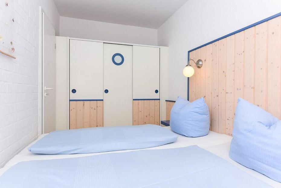 Ferienwohnungen Kapitäns Kajüte Bensersiel Exterior foto