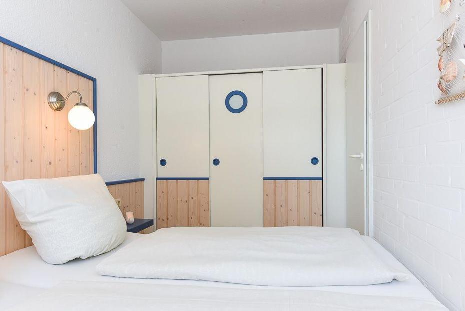 Ferienwohnungen Kapitäns Kajüte Bensersiel Exterior foto